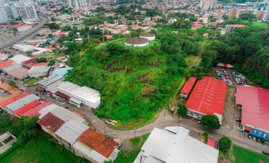 Se Vende Terreno de 6,185 mts en Urbanización Industrial Orillac e+