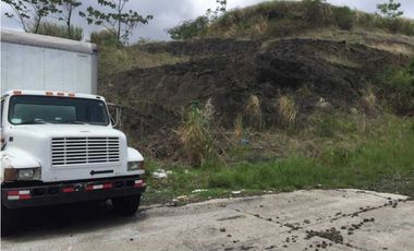 Se Vende Terreno de 6,185 mts en Urbanización Industrial Orillac e+