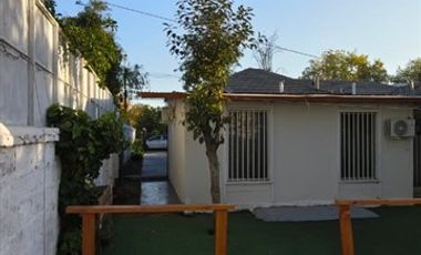 Casa en arriendo de 7 dorm. en La Reina