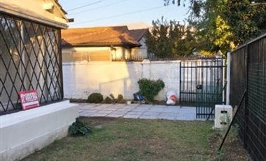 Casa en arriendo de 7 dorm. en La Reina