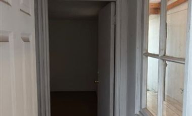 Casa en arriendo de 7 dorm. en La Reina