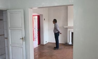 Casa en arriendo de 7 dorm. en La Reina