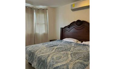 SE ALQUILA BELLA CASA AMUEBLADA EN COMPLEJO RESIDENCIAL