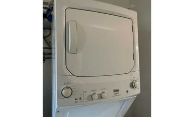 SE ALQUILA BELLA CASA AMUEBLADA EN COMPLEJO RESIDENCIAL