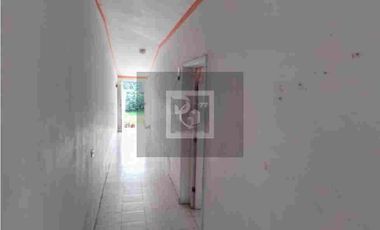 Terreno a pie de  carretera con 1809m2 en venta. Coatepec