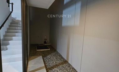 Rumah Minimalis Di Wisteria Metland Menteng Siap Huni