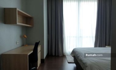 For Rent 4BR+1 Luxury Apartment at Pakubuwono Signature
