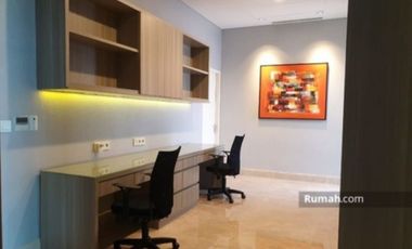 For Rent 4BR+1 Luxury Apartment at Pakubuwono Signature
