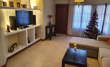 Chalet de 4 Ambientes ubicado a 350 metros de la estación de trenes.