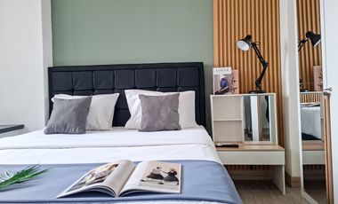 Apartemen Collins Boulevard