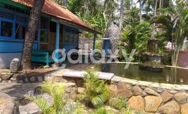 VILLA DENGAN TANAH LUAS KARANGASEM SERAYA BARAT, BALI