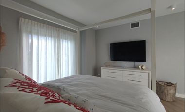 VENTA ESPECTACULAR APARTAMENTO VISTA MAR (JM)
