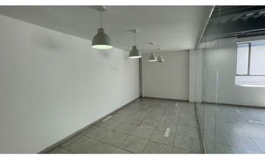 Renta edificio 720 m2 norte de Bogotá