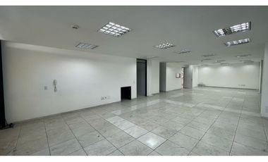 Renta edificio 720 m2 norte de Bogotá