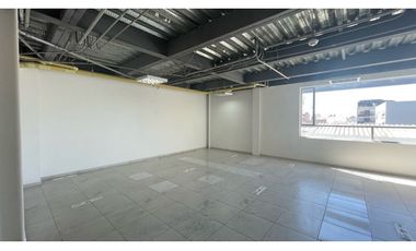 Renta edificio 720 m2 norte de Bogotá