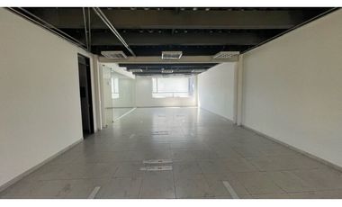 Renta edificio 720 m2 norte de Bogotá