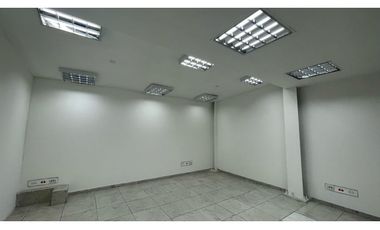 Renta edificio 720 m2 norte de Bogotá
