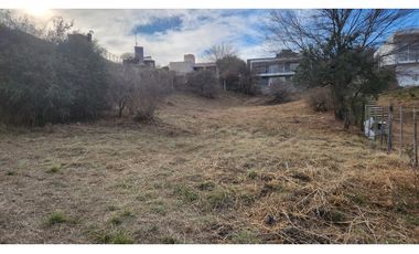 Vendo hermoso terreno con vista gas natural barrio privado lomas del r