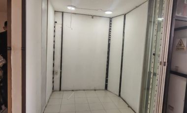 local en arriendo en la estanzuela-mártires. Cod A52204