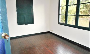 PR12637 SE VENDE CASA EN SECTOR LOMA DE LAS BRUJAS, ENVIGADO
