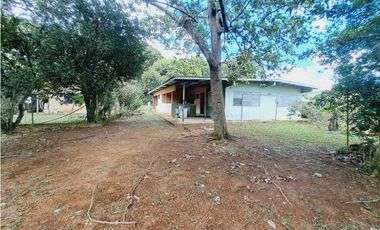 VENDO CASA DE 4HAB Y 585M3 EN DOLEGUITA