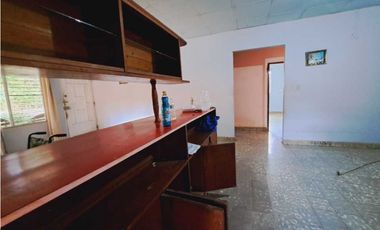 VENDO CASA DE 4HAB Y 585M3 EN DOLEGUITA
