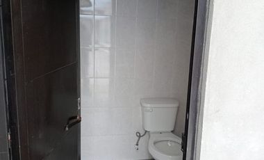 Terreno 1560 m2 bardeado.  A 10 min. del Aeropuerto y muy cerca de Parque Industrial Toluca 2000