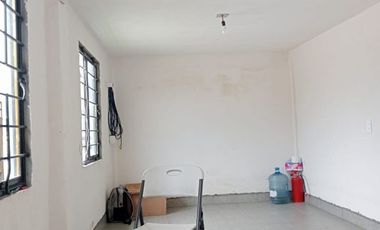 Terreno 1560 m2 bardeado.  A 10 min. del Aeropuerto y muy cerca de Parque Industrial Toluca 2000