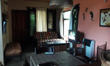Retasada Amoblada Con 3 Dormitorios, Dos Baños, Costa Este. Oferta