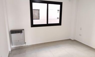 VENTA DE INMEJORABLE DEPARTAMENTO 2 AMBIENTES A ESTRENAR CON COCHERA - PLENO CENTRO MONTE GRANDE - POSIBILIDAD DE COMPRA SIN COCHERA