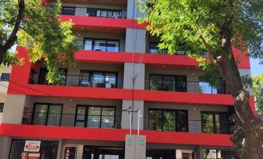 VENTA DE INMEJORABLE DEPARTAMENTO 2 AMBIENTES A ESTRENAR CON COCHERA - PLENO CENTRO MONTE GRANDE - POSIBILIDAD DE COMPRA SIN COCHERA