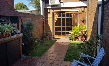 Duplex en venta en Quilmes Oeste