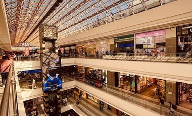 local en arriendo en gran estación. Cod A70131