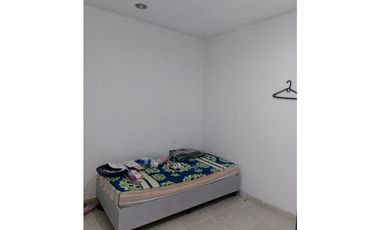 SE VENDE CASA DE DOS NIVELES EN BARRIO MOCARI