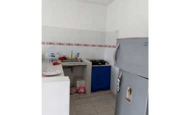 SE VENDE CASA DE DOS NIVELES EN BARRIO MOCARI
