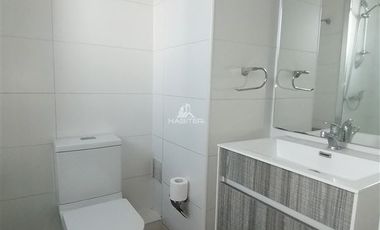 Departamento en Venta en Condominio Maringá, ubicado en Calle Inglaterra a pasos de la Universidad Mayor, Universidad Católica