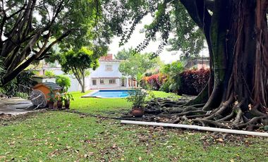 Casa Sola en Amatitlán Cuernavaca - ROQ-1162-Cs*