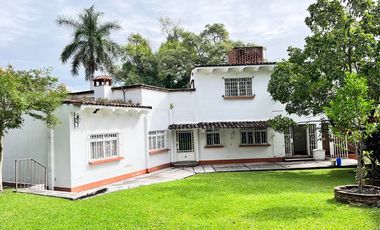Casa Sola en Amatitlán Cuernavaca - ROQ-1162-Cs*