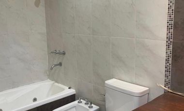 ALQUILER DE CASA EN ECHEVERRIA DEL LAGO- CANNING