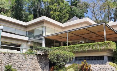 Casa en Fraccionamiento en Rancho Cortes Cuernavaca - ARI-785-Fr
