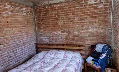 LINDA CASA EN VENTA EN CARLOS PAZ, EN BARRIO SOL Y RIO, A 4 CUADRAS DEL BALNEARIO.