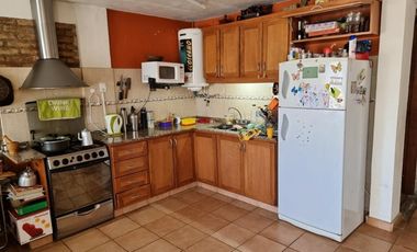 LINDA CASA EN VENTA EN CARLOS PAZ, EN BARRIO SOL Y RIO, A 4 CUADRAS DEL BALNEARIO.