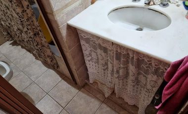 LINDA CASA EN VENTA EN CARLOS PAZ, EN BARRIO SOL Y RIO, A 4 CUADRAS DEL BALNEARIO.