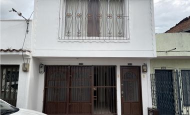 Casa-Local Amplia en el barrio Obrero, Palmira