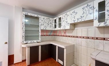 Venta De Duplex Tipo Casa Primer Piso  En Calle Cerrada En Los Cedros De Villa