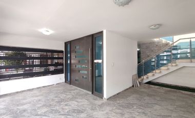 casa en venta en avenida las americas. Cod V31038