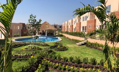 Casa Nueva en condominio 3 recamaras con alberca en Xochitepec, Mor.
