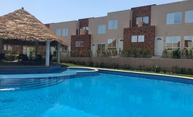 Casa Nueva en condominio 3 recamaras con alberca en Xochitepec, Mor.