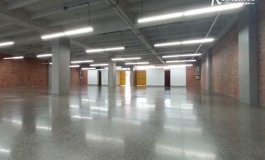 local en arriendo en guayabal. Cod A775541