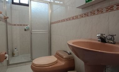 casa en venta en quinta bosch. Cod V29546